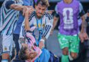 വേദന സഹിച്ചും പോരാട്ടം: വാരിയെല്ലിന് പരിക്കേറ്റ് ലിയാൻഡ്രോ പരേഡസ് വേദന സഹിച്ചും പോരാട്ടം: വാരിയെല്ലിന് പരിക്കേറ്റ് ലിയാൻഡ്രോ പരേഡസ്